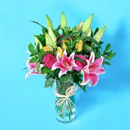 Elegant Lily Colors Vase 0006